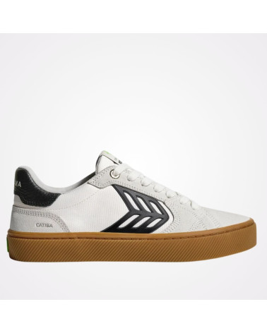 Chaussures Catiba Pro Cariuma, shop New Surf à Dinan, Bretagne